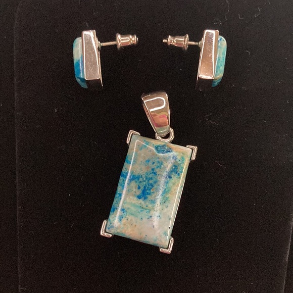 Turquoise Earrings and Pendant - Picture 3 of 11